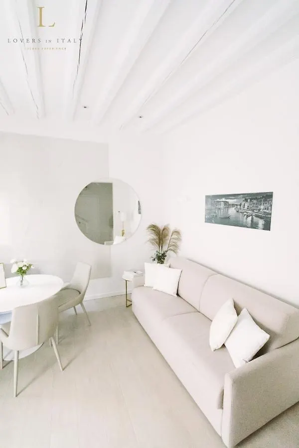 Loversinitaly Romantic Apartments - Altana And Jacuzzi Venice Italy