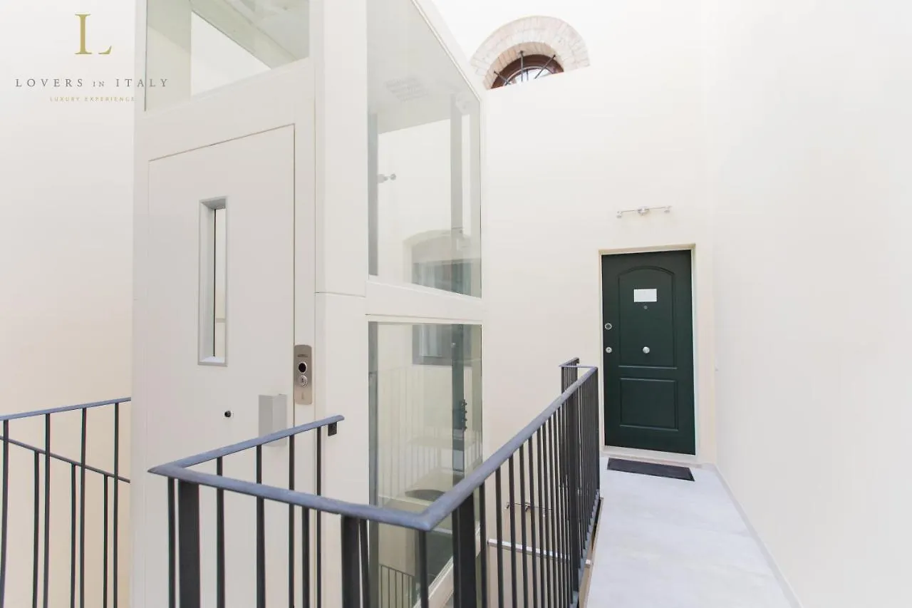 Loversinitaly Romantic Apartments - Altana And Jacuzzi Venice 0*,  Italy